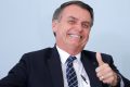 Bolsonaro e il piano vaccinale per il Brasile: "Non me ne frega niente"