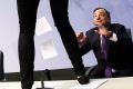 Mario Draghi al tempo delle Femen: quando il "banchiere fallocrate" venne aggredito da una gattara in erba